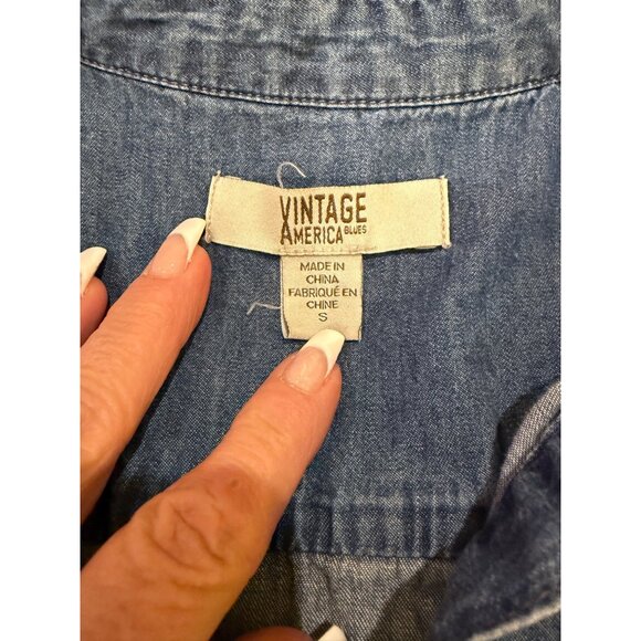 Vintage America Blues Embroidered Denim Button-Up Shirt With Floral Design Women - Picture 6 of 10